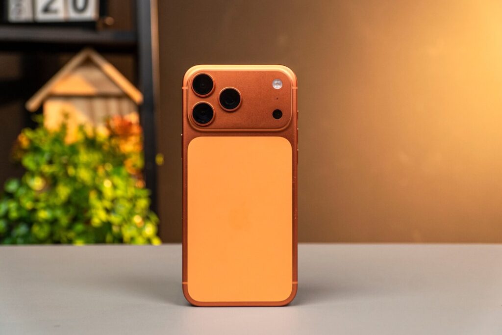 So sánh Samsung Galaxy Z Fold8 và iPhone 17 Pro Max: Chọn trải nghiệm gập hay thói quen cũ 9 So sánh Samsung Galaxy Z Fold8 và iPhone 17 Pro Max