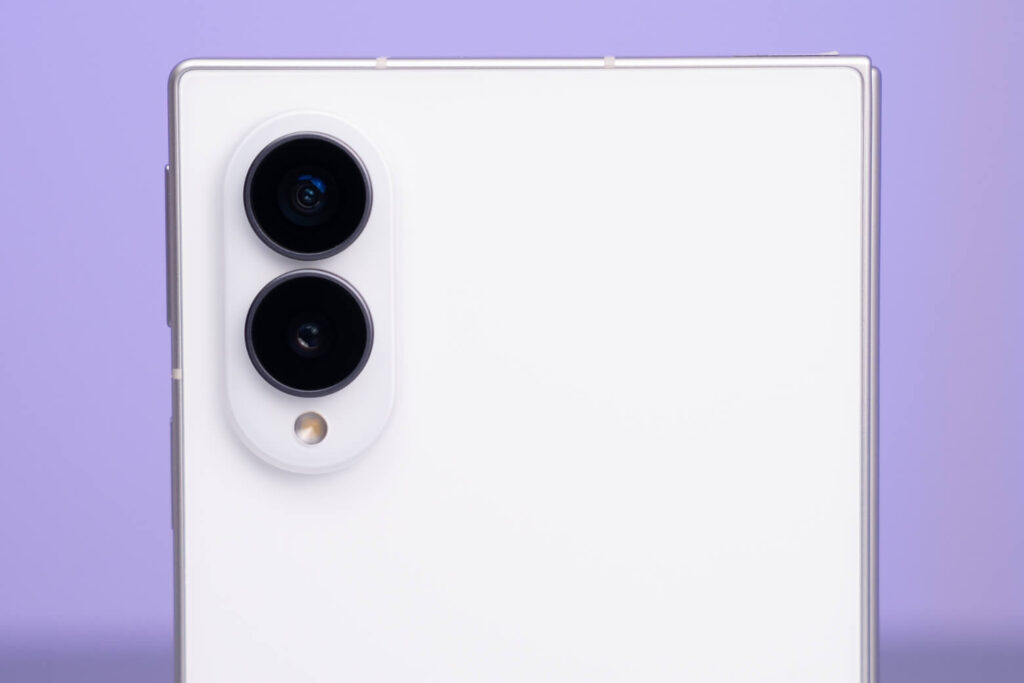 So sánh Samsung Galaxy Z Fold8 và vivo X Fold5: Đâu là lựa chọn thực tế khi dùng hàng ngày? 12 So sánh Samsung Galaxy Z Fold8 và vivo X Fold5