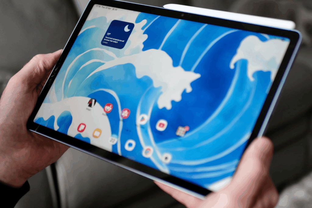So sánh Samsung Tab S10 FE và Tab S9 FE: Lựa chọn nào phù hợp với nhu cầu của bạn? 8 So sánh Samsung Tab S10 FE và Tab S9 FE: Lựa chọn nào phù hợp với nhu cầu của bạn?