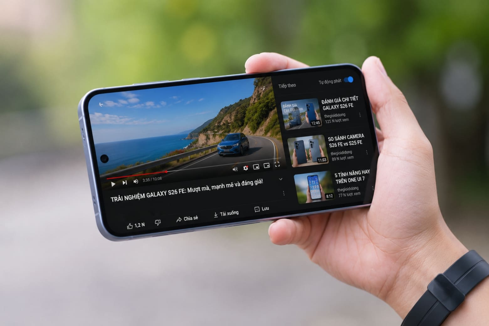 Có nên mua Samsung Galaxy S26 FE? Phân tích trước khi xuống tiền 9 Màn hình lớn 120Hz hứa hẹn mang đến trải nghiệm giải trí mượt mà và không gian hiển thị rộng
