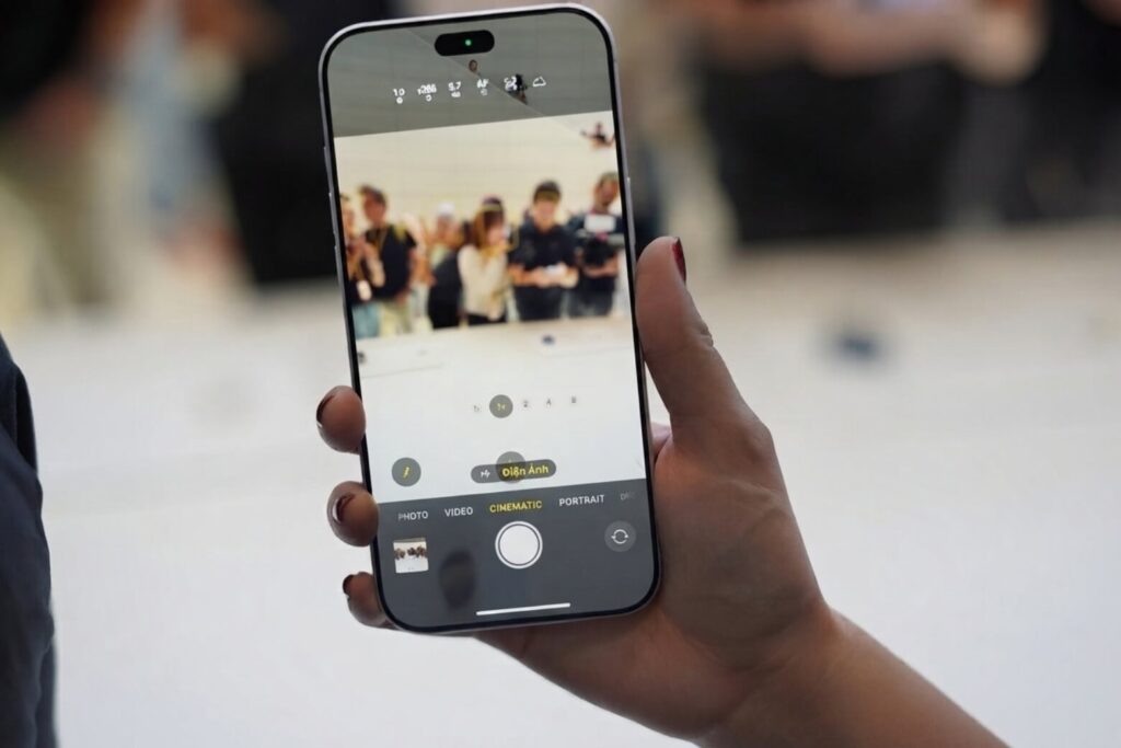 Chế độ điện ảnh từ video trên iPhone 18 Pro: Hướng dẫn cài đặt và mẹo quay chuẩn điện ảnh 10 che do dien anh tu video tren iphone 18 pro lua chon khung hinh phu hop buoc 1 didongviet