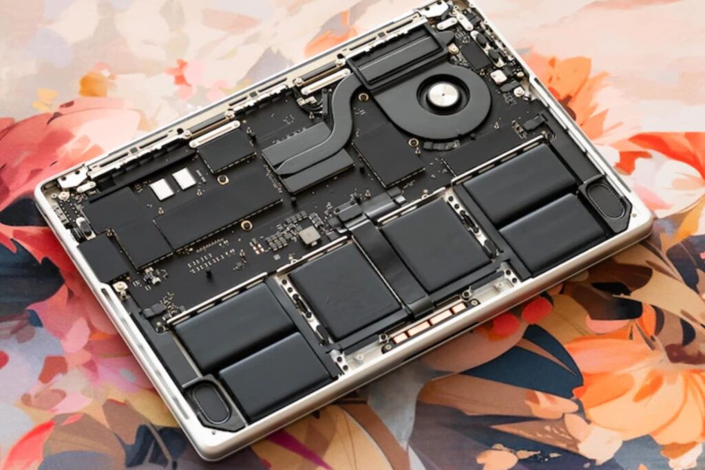 Đánh giá MacBook Pro M5 có phù hợp với lập trình viên không: Lựa chọn cấu hình và chi phí thực tế 7 Đánh giá MacBook Pro M5 có phù hợp với lập trình viên không