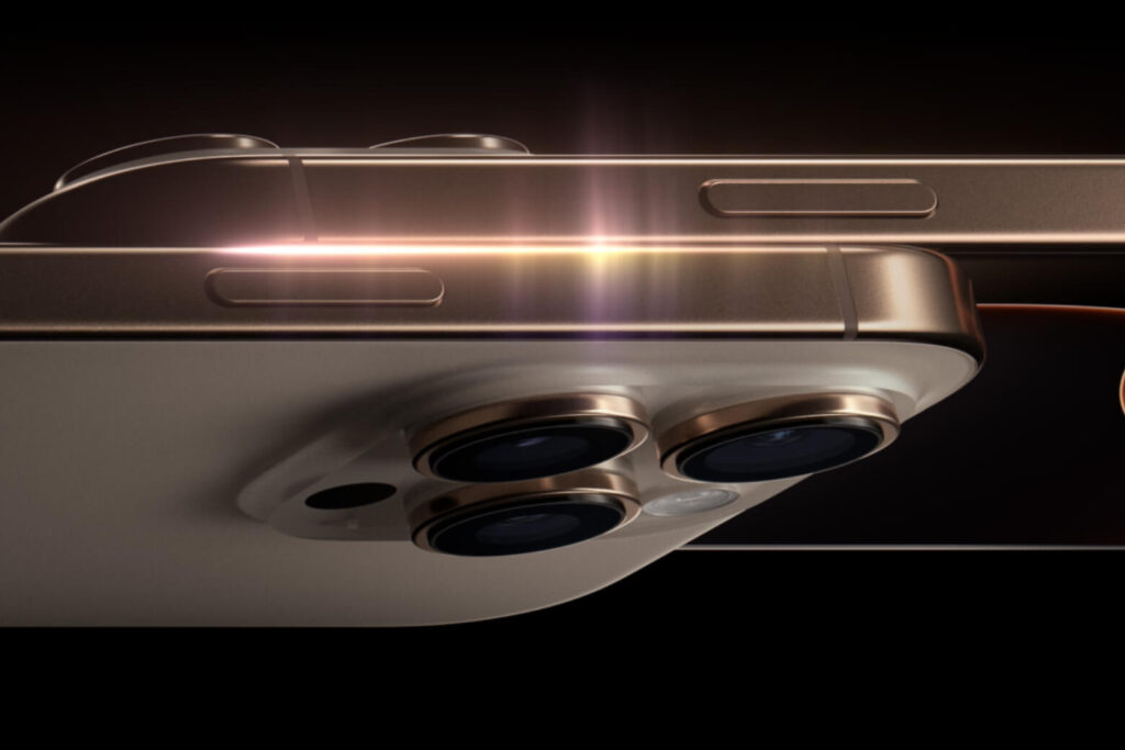 So sánh iPhone 18 Pro Max và iPhone 16 Pro Max sau 2 năm phát triển 18 iPhone 18 Pro Max nổi bật với hệ thống camera 48MP Pro Fusion