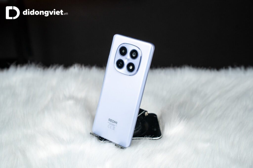 Samsung Galaxy A08 so với REDMI Note 15: Nên chờ hay chọn ngay? 10 REDMI Note 15 nổi bật với sạc nhanh Turbo 33W–45W, kèm sẵn củ sạc.