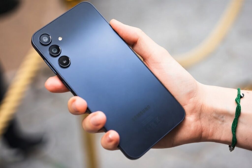 So sánh Samsung Galaxy A18 và Galaxy A16: Khác biệt ở đâu và mẫu máy nào phù hợp hơn? 7 So sánh Samsung Galaxy A18 và Galaxy A16