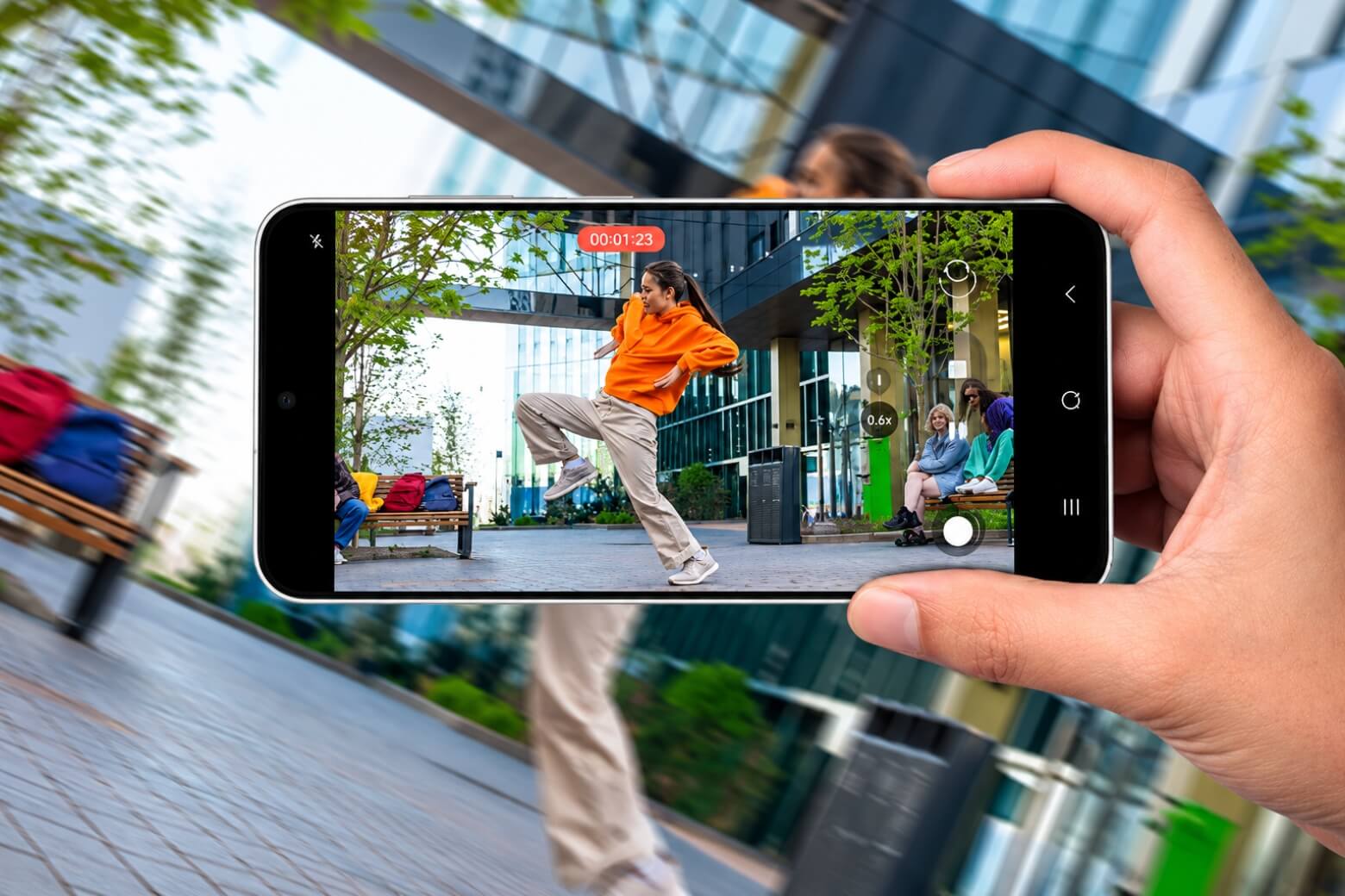 So sánh Samsung Galaxy S26 FE và OPPO Find X9: Khác biệt thế nào? 17 So sánh Samsung Galaxy S26 FE và OPPO Find X9 tính năng quay video AI