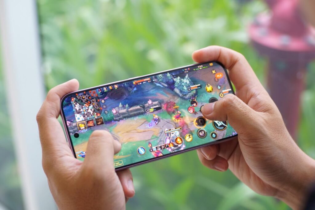 So sánh Xiaomi 17T và Xiaomi 17 giữa lựa chọn nhỏ gọn và màn hình lớn 11 Hiệu năng vi xử lý và khả năng kiểm soát nhiệt độ khi chơi game