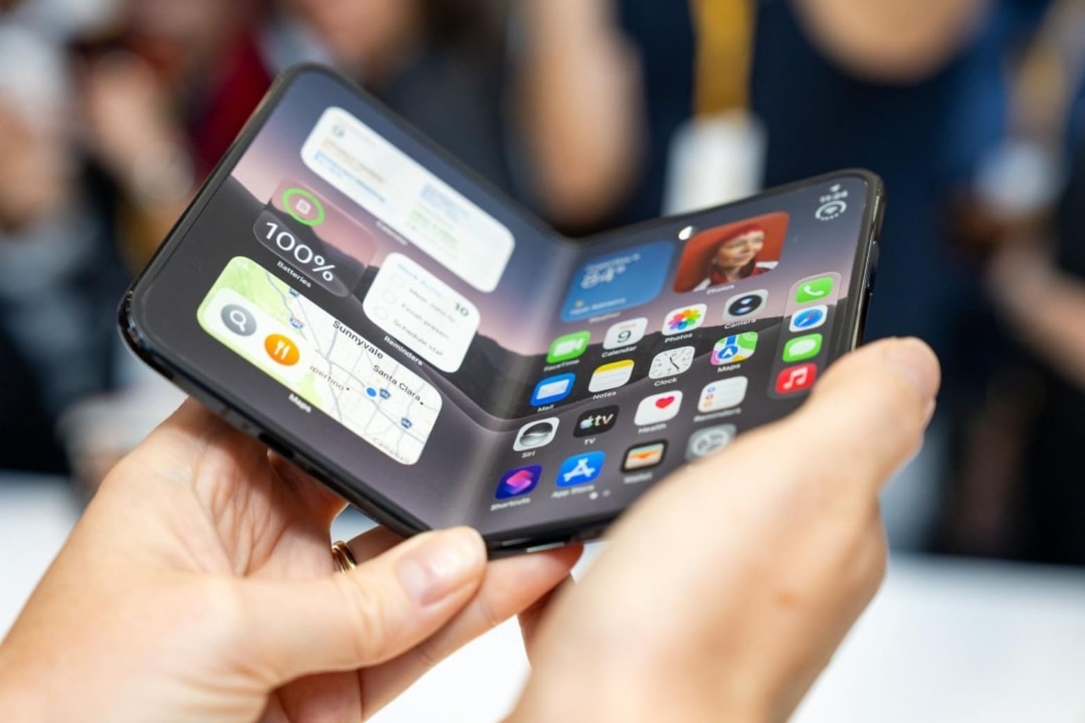 Touch ID trên iPhone Duo: Vị trí, cách dùng và điểm đặc biệt 10 Vị trí nút sườn giúp xác thực thuận tiện ở cả hai trạng thái