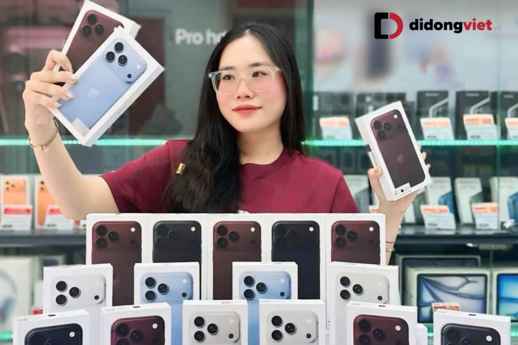 Trên tay iPhone 18 Pro Max: Thiết kế mới, camera khẩu độ biến thiên và cảm giác cầm thực tế 10 iPhone 18 Pro nổi bật với chip A20 Pro 2nm, GPU 7 nhân, tản nhiệt buồng hơi lớn gấp 3 lần