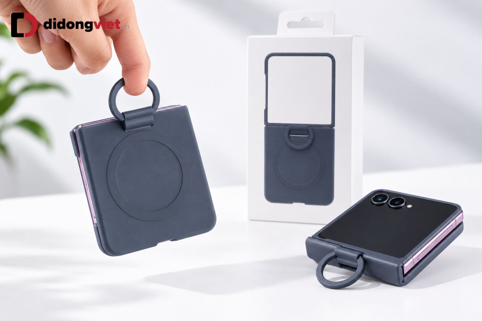 Trên tay ốp lưng Samsung Galaxy Z Fold8 và Z Flip8 chính hãng mới 8 Trên tay ốp lưng Samsung Galaxy Z Fold8 và Z Flip8 chính hãng Silicone vòng xỏ ngón