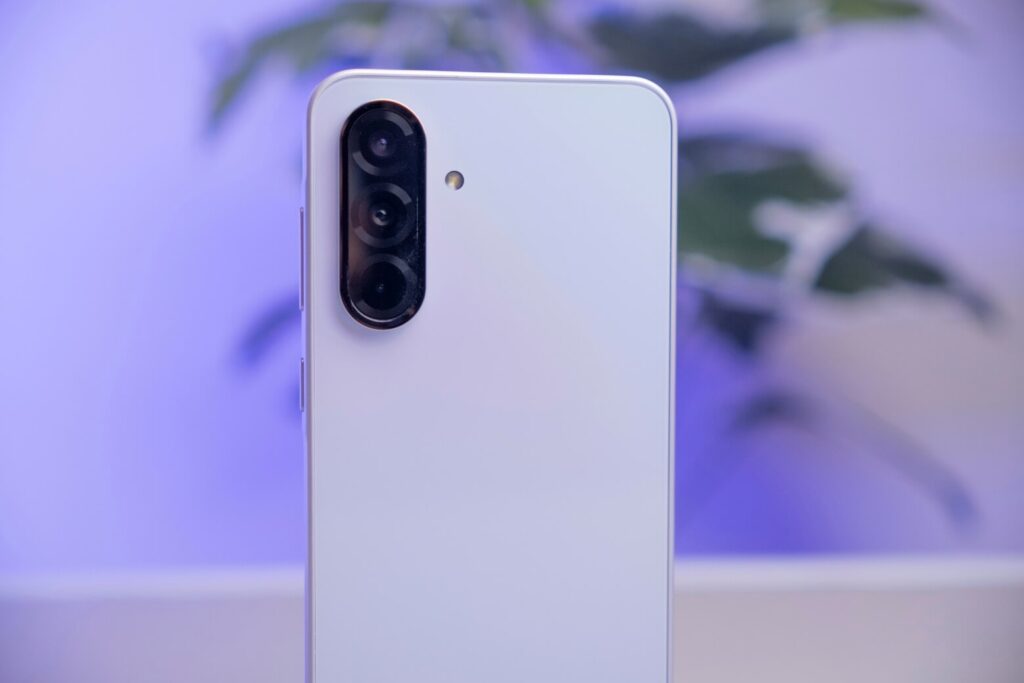 So sánh OPPO A6 Pro và Samsung A36 5G: Đâu là lựa chọn tầm trung tối ưu? 12 So sánh OPPO A6 Pro và Samsung A36 5G: Đâu là lựa chọn tầm trung tối ưu?