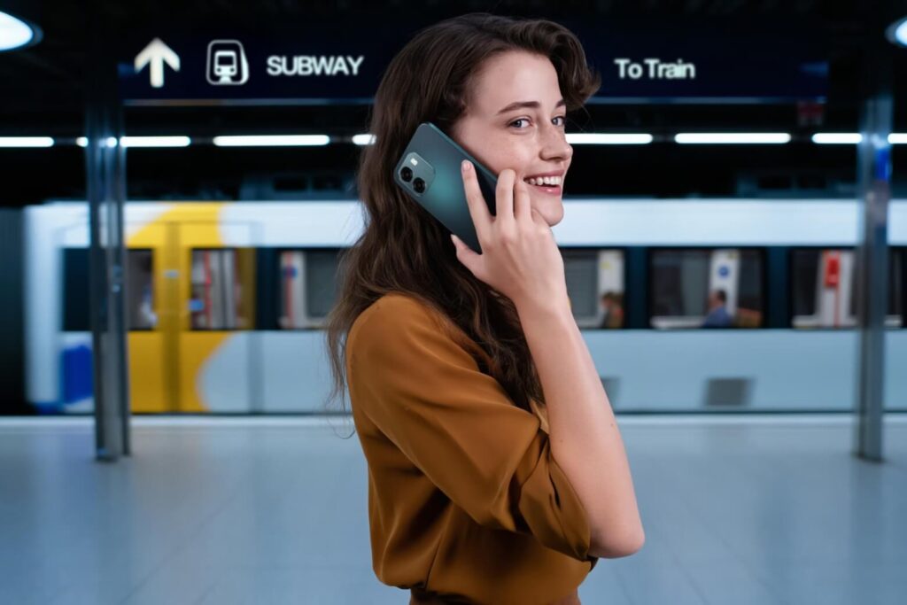 So sánh OPPO A6 và REDMI 17 4G: Chọn máy bền bỉ hay màn lớn pin trâu? 14 so sanh oppo a6 va redmi 17 4g nen chon mau nao didongviet