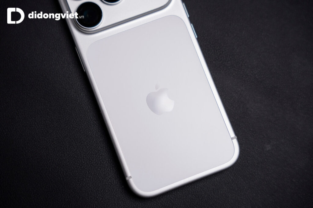 So sánh OPPO Find X10 và iPhone 17 Pro chi tiết về thông số và trải nghiệm thực tế 16 iPhone 17 Pro nổi bật với chip A19 Pro 3nm, tản nhiệt buồng hơi và iOS tối ưu lâu dài.