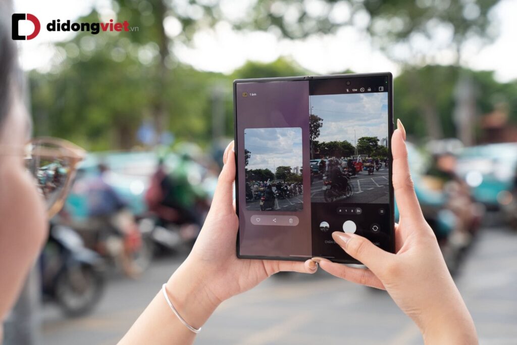 Samsung sale bùng nổ: Chớp deal giá hời, lên đời Galaxy Z Fold8 Ultra, Fold8 và Flip8 đúng gu tại Di Động Việt 13 Samsung sale bùng nổ: Chớp deal giá hời, lên đời Galaxy Z Fold8 Ultra, Fold8 và Flip8 đúng gu tại Di Động Việt
