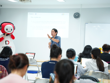 GIÁO VIÊN GIẢNG VIÊN