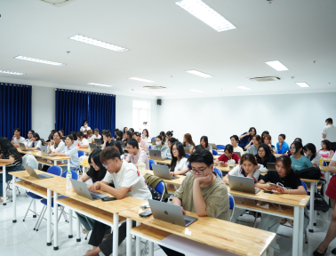 SINH VIÊN ĐẠI HỌC