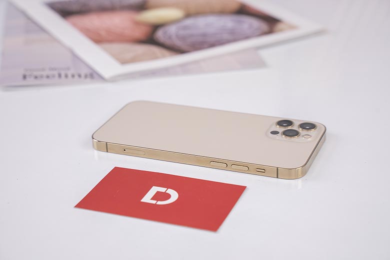 so sánh iPhone 11 Pro với iPhone 12 Pro