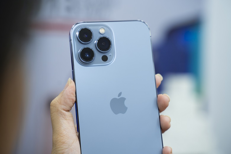 Mua iPhone 13 tại cửa hàng chuẩn AAR Di Động Việt