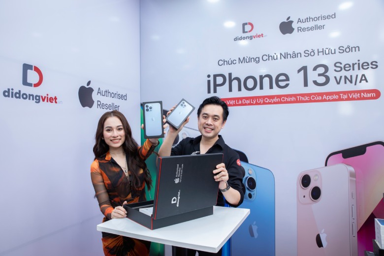 Nhạc sĩ Dương Khắc Linh tiếp tục chọn Di Động Việt để lên đời iPhone 13 Pro Max