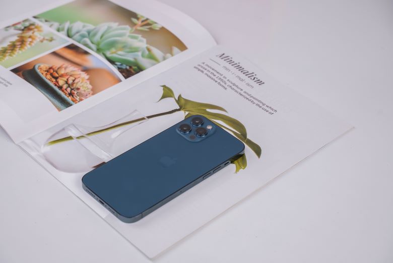 So sánh iPhone 11 Pro Max và iPhone 12 Pro Max
