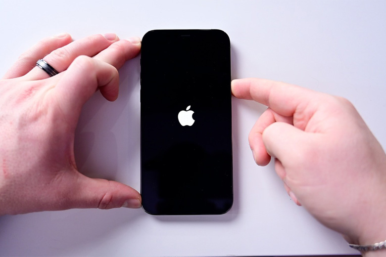 Ungayenza kanjani i-iPhone ibe bushelelezi