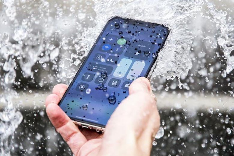 iphone chống nước