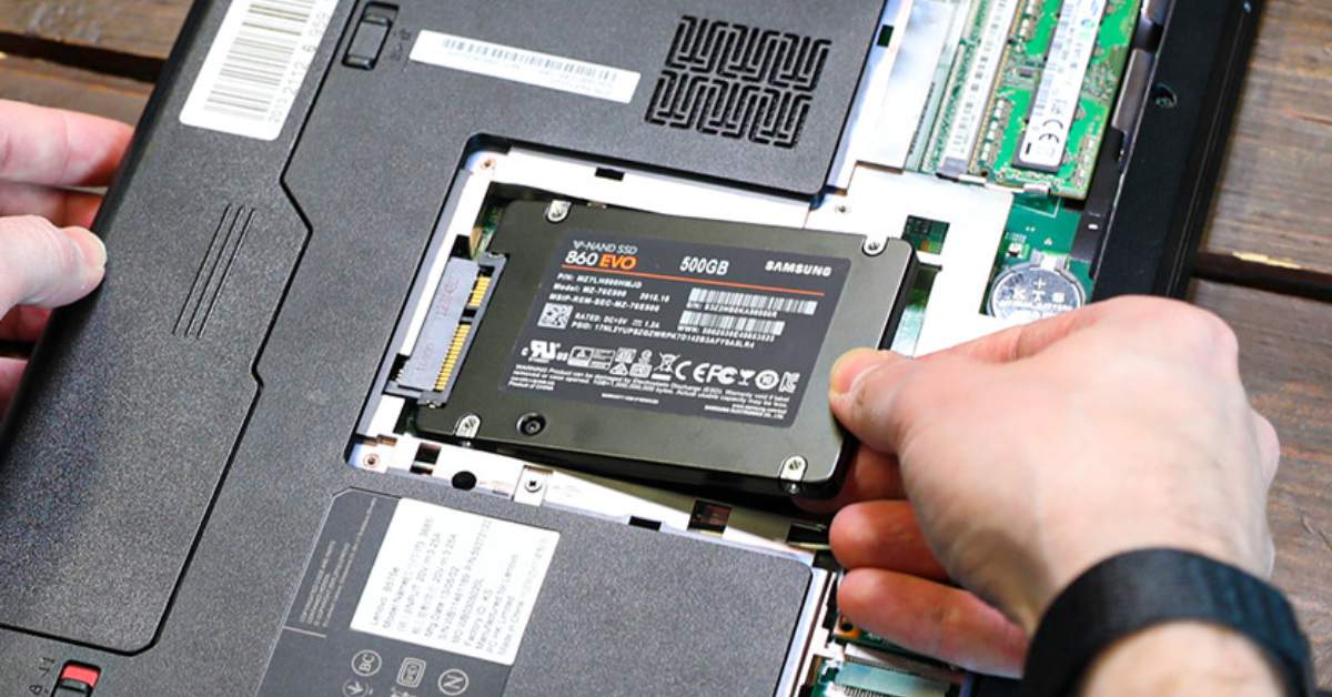 Bí kíp kiểm tra ổ cứng laptop là ổ SSD hay HDD mà không cần tháo máy