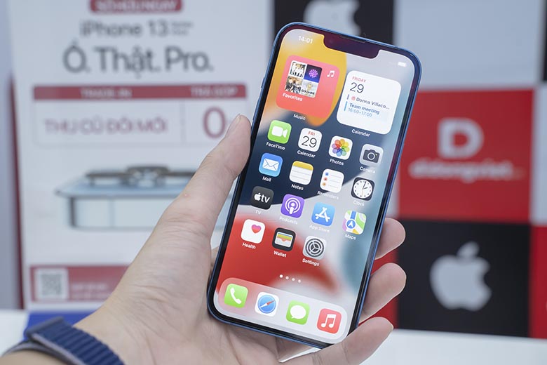 so sánh iphone 12 với iphone 13