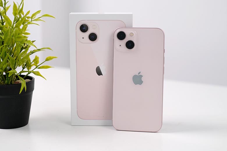 so sánh iphone 12 với iphone 13