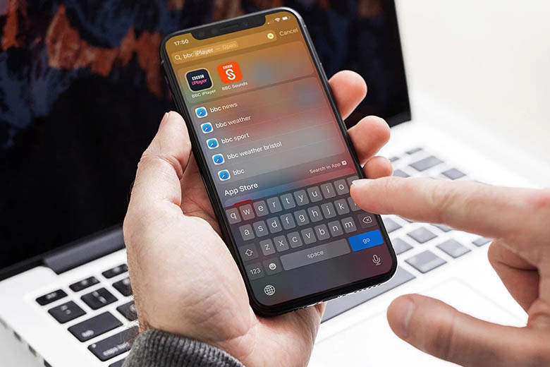 Tìm kiếm bằng ảnh trên iPhone