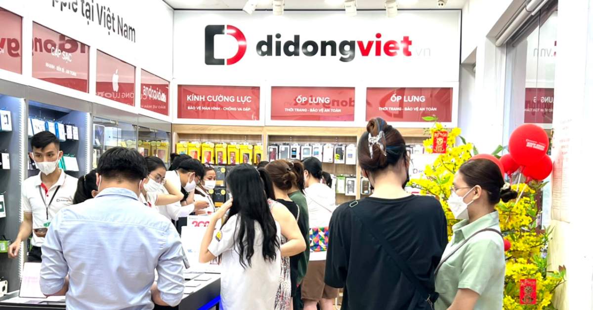 Cửa hàng AAR Di Động Việt đông khách ngày cuối năm: Hàng loạt ưu đãi hấp dẫn khi mua sản phẩm Apple chính hãng