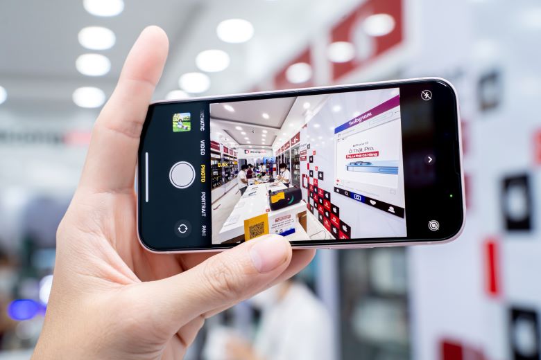 iPhone 13 mini giá bao nhiêu