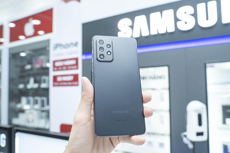 Ibiza malini i-Samsung A52s?
