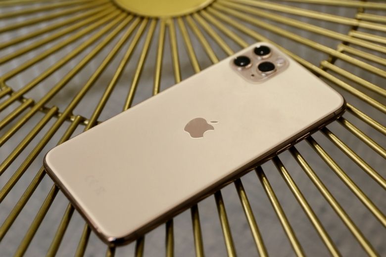 IPhone 11 pro max có mấy màu?