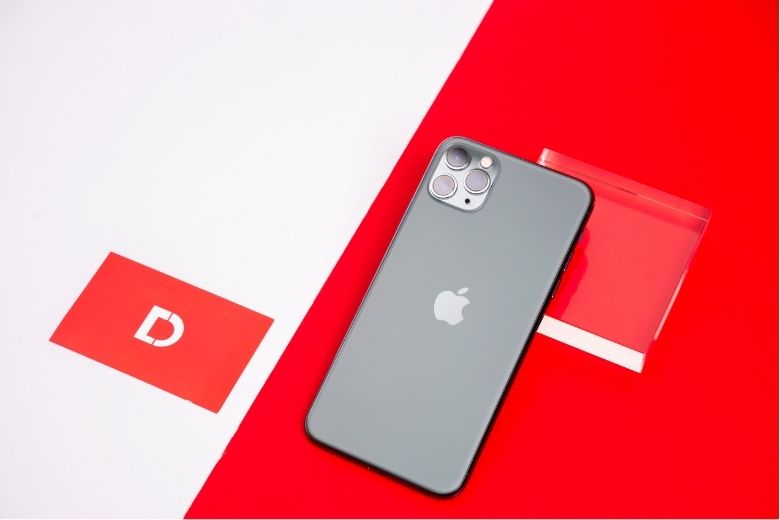 iPhone 11 Pro Max có mấy màu? Sắm màu nào đẹp nhất 2022.