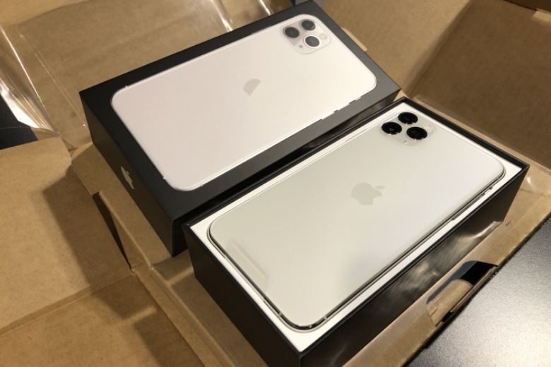 Iphone 11 Pro max có mấy màu?